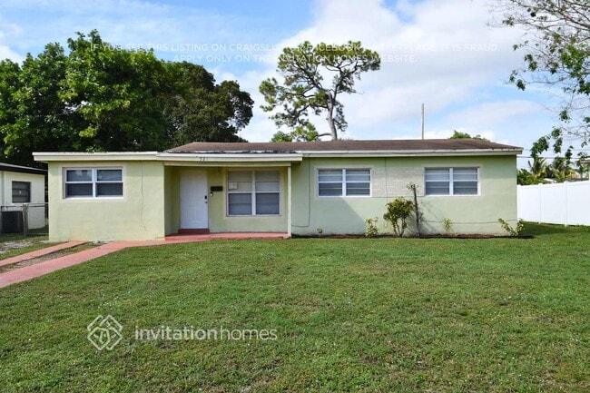 Building Photo - 931 Arizona Ave