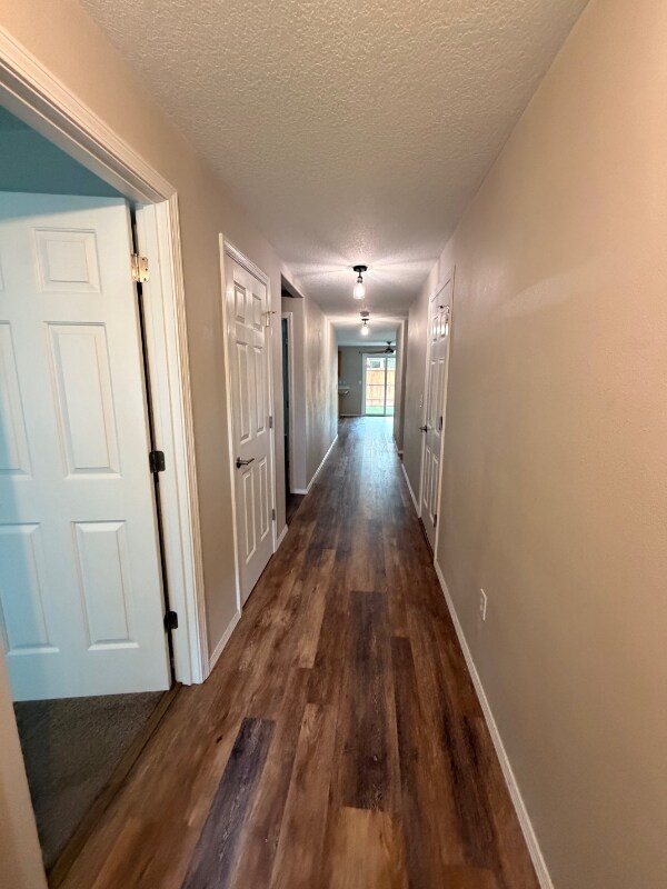 Foto del edificio - 4028 NE 166th Ave