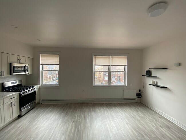 Foto del edificio - 7004 12th Ave