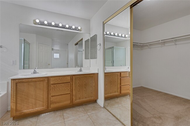 Building Photo - 9861 Ashton Pines Ct