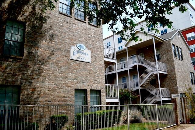 Foto del edificio - 715-22 1/2 W 22 1/2 St