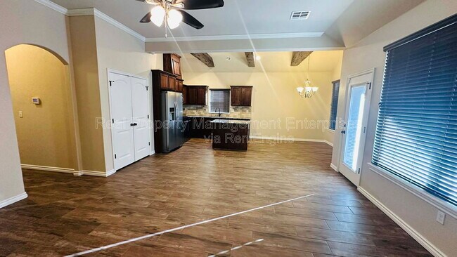 Foto del edificio - 309 Timber Ln