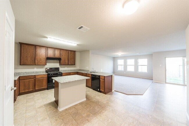 Building Photo - 2534 Sandbar Shark Ct