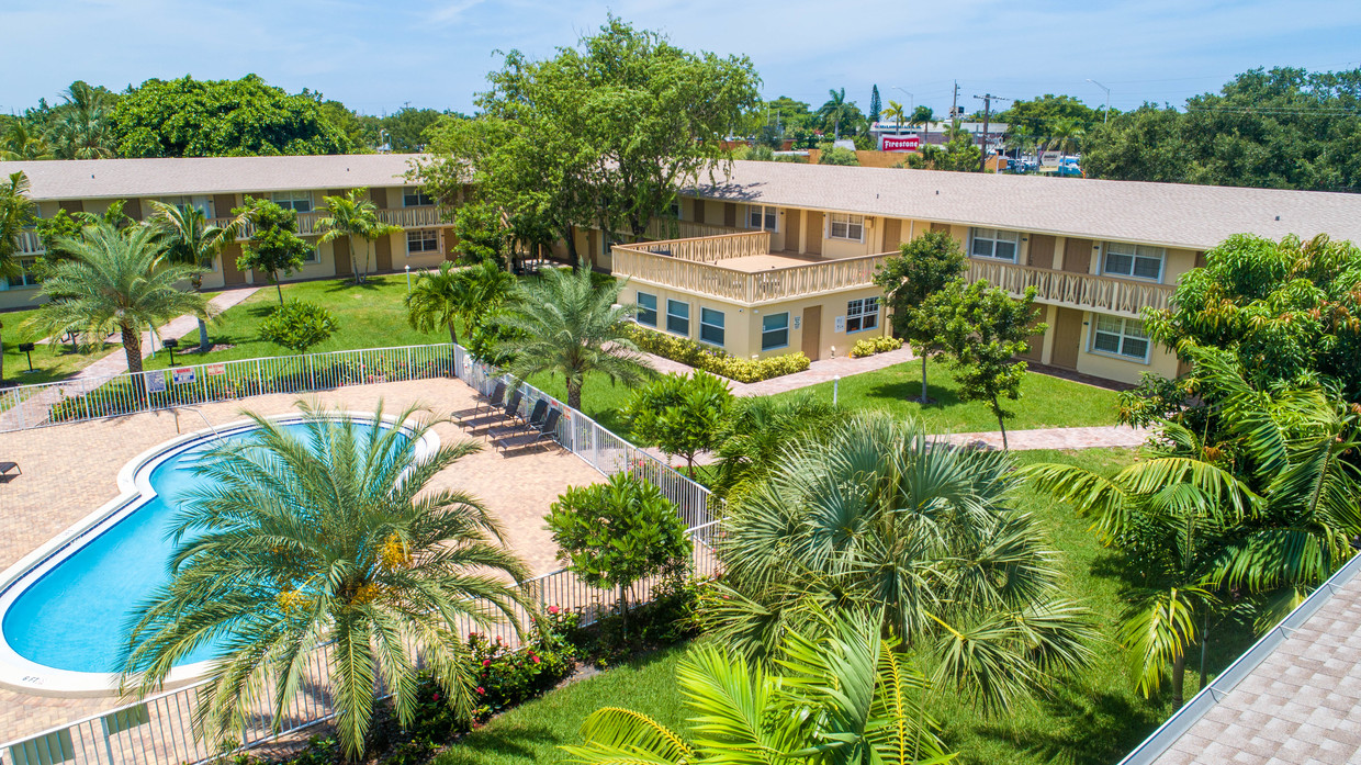 Primary Photo - The Renee Garden Apartments