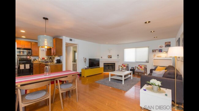 Living/Dining Room (old floors and cabinets) - 3963 Eagle St