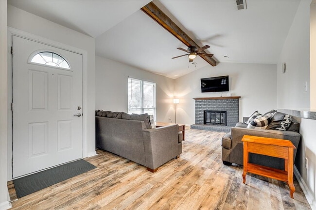 Building Photo - "Fully Furnished Charming 3-Bedroom Home in Pineville!"