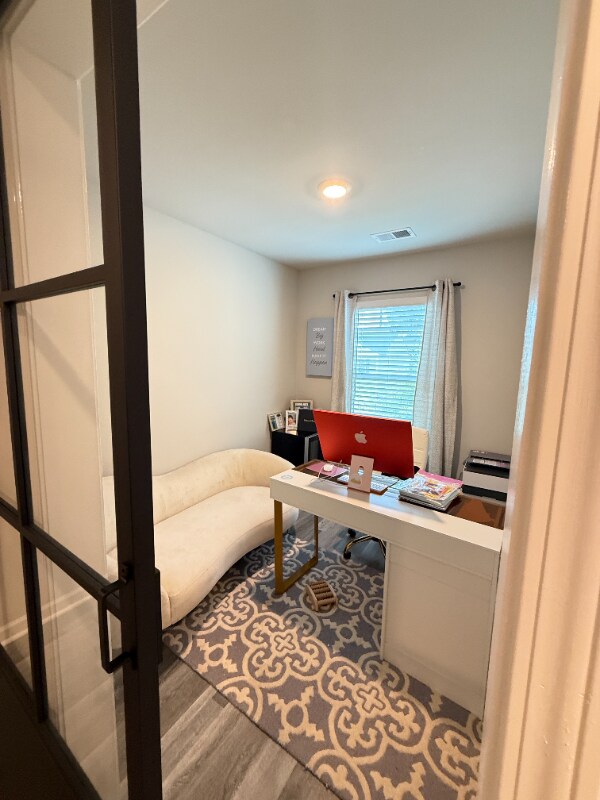 Foto del edificio - 000 H Ct