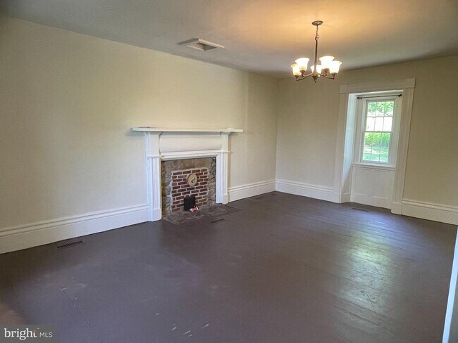 Foto del edificio - 11160 Pleasant Vale Rd