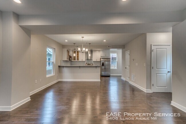 Foto del edificio - 5408 Illinois Ave NW