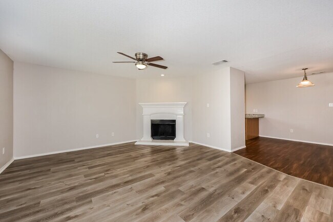 Building Photo - 14101 Black Gold Trail
