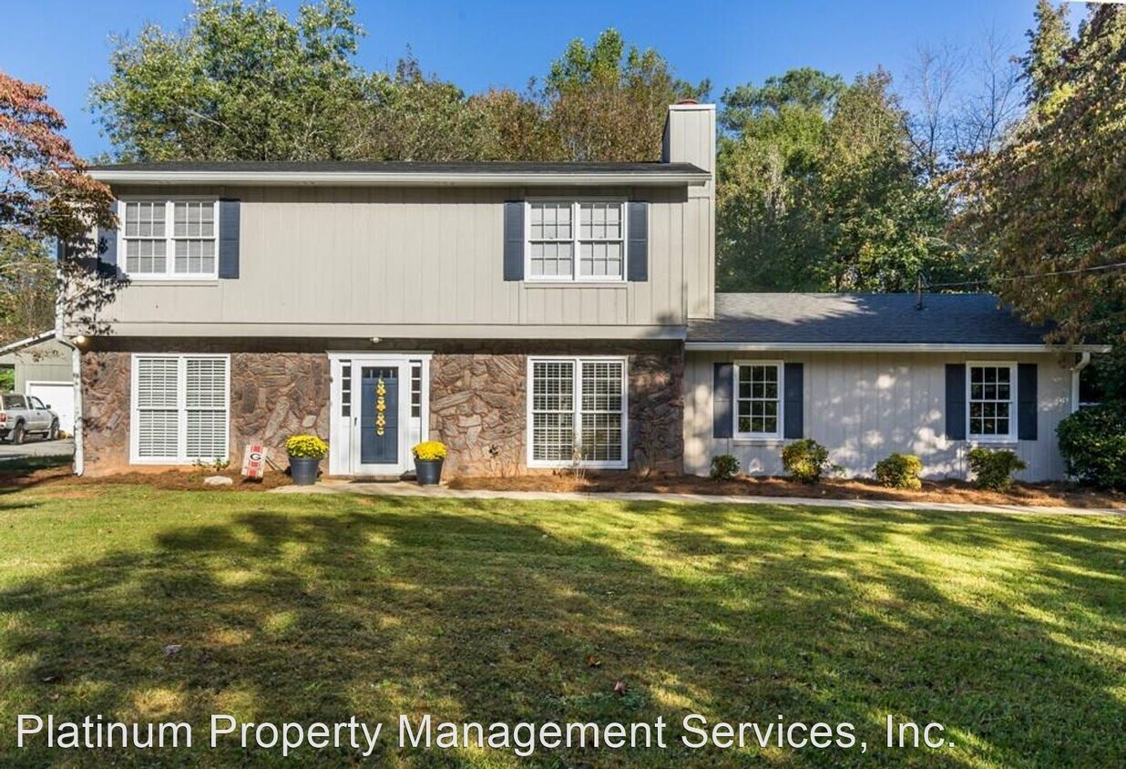 Primary Photo - 4 br, 2.5 bath House - 4418 Shiloh Trail
