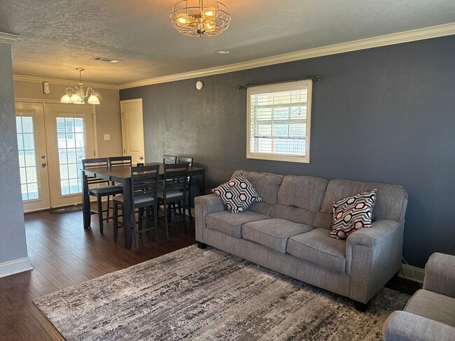 Building Photo - 1808 Elmer Neely Dr