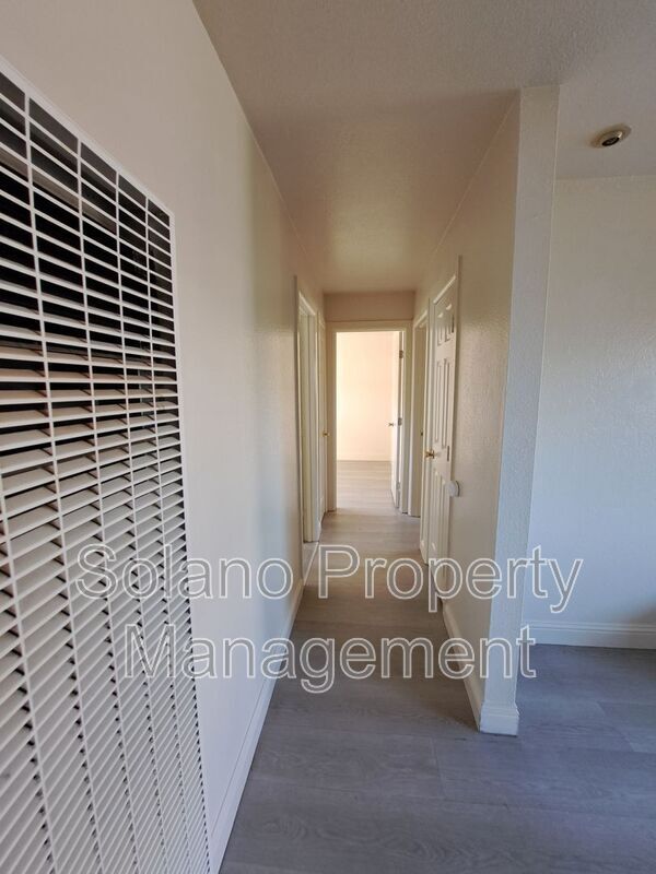 Foto del edificio - 207 Brown St