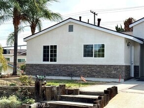 Building Photo - 131 N Pintado Dr