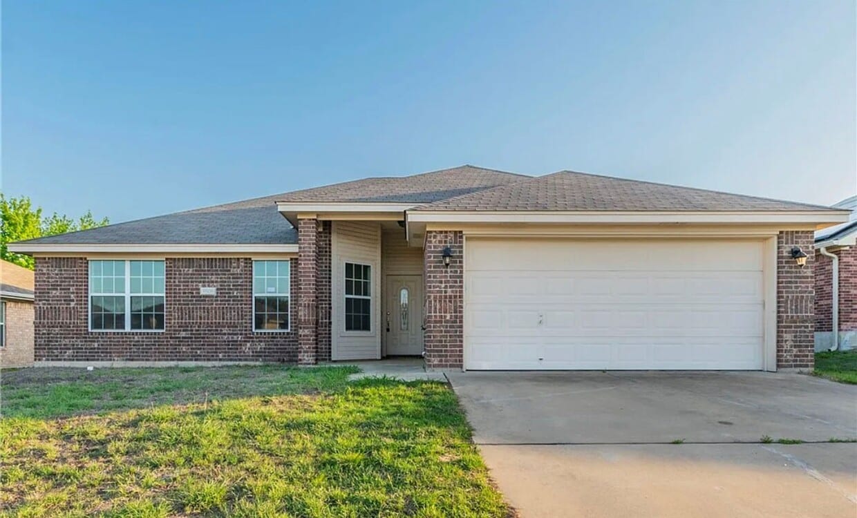 Foto principal - Beautiful / Spacious / 3 Bed Home in Killeen