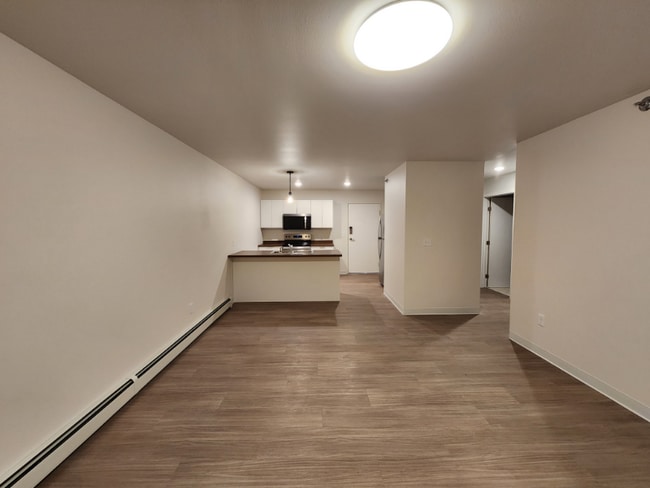 Building Photo - 211 1st Ave NW