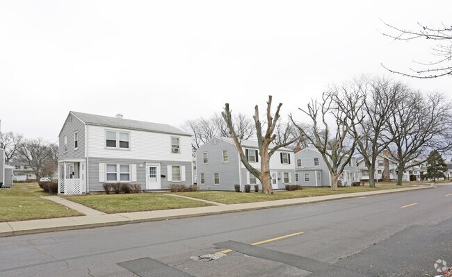Foto del edificio - Glen Oak Manor Condominium Townhomes