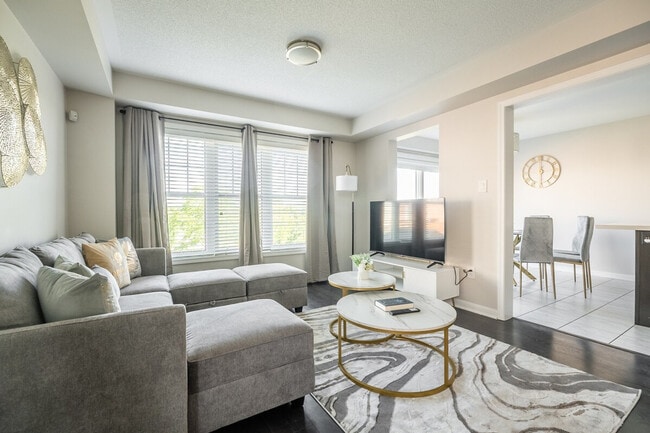 Building Photo - 128 Emerald Coast Trl