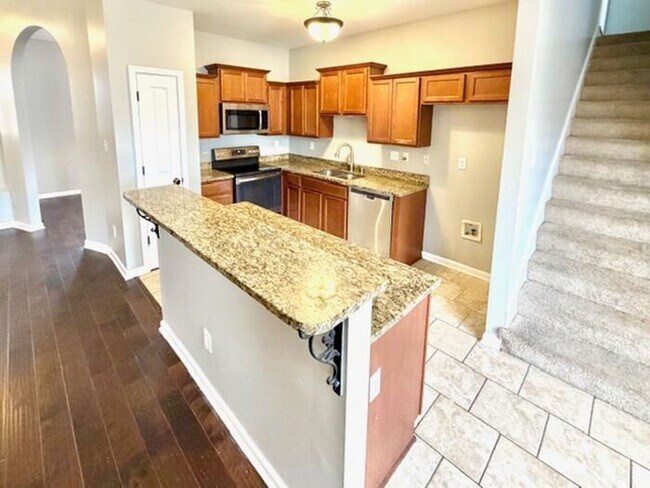 Building Photo - Now Leasing A 4 Bedroom 2 Bath Home In Horn Lake