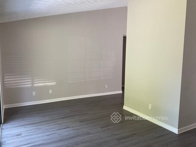 Foto del edificio - 6495 Will Dupree Ln