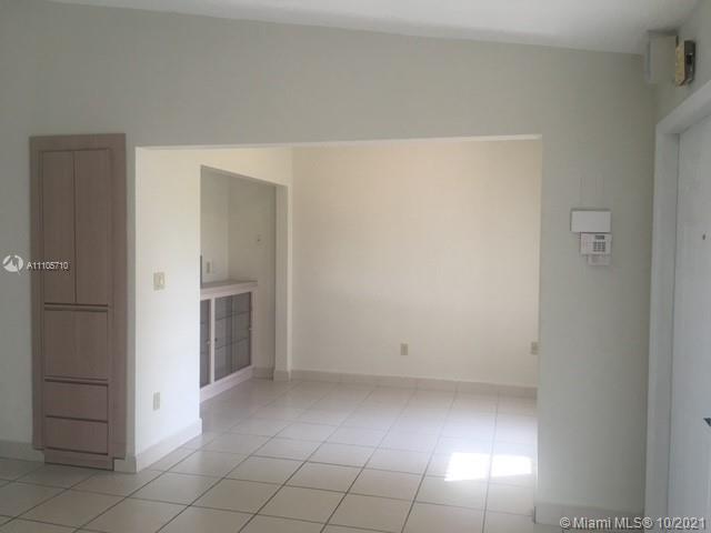 Building Photo - 11555 SW 124th Ct