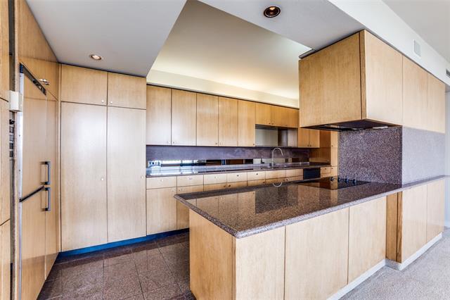 Foto del edificio - 6211 W Northwest Hwy