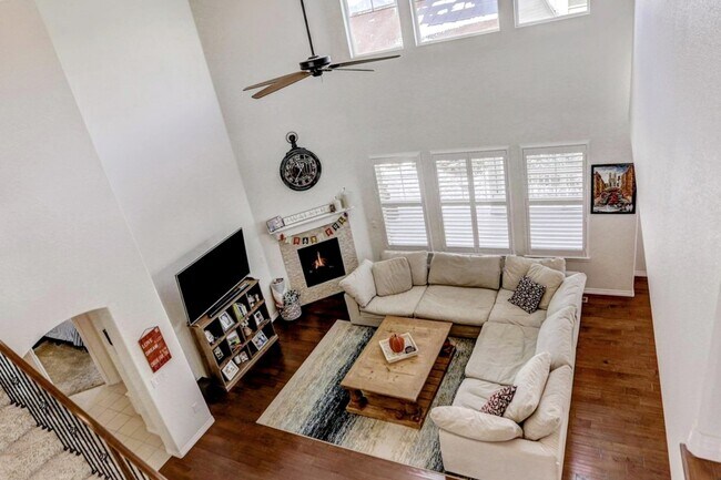 Foto del edificio - 20057 W 95th Ave