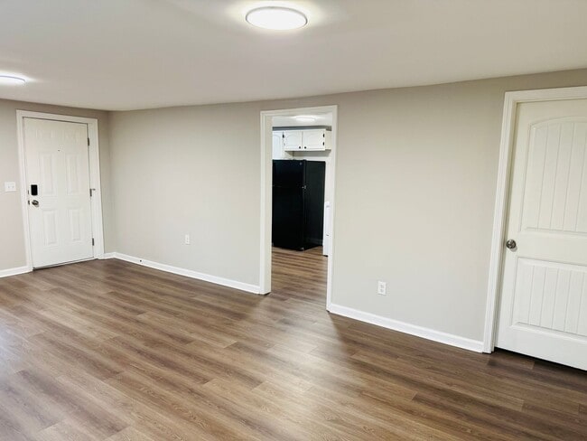 Building Photo - **NEW PRICE** All Utilities Included Plus Washer and Dryer!**