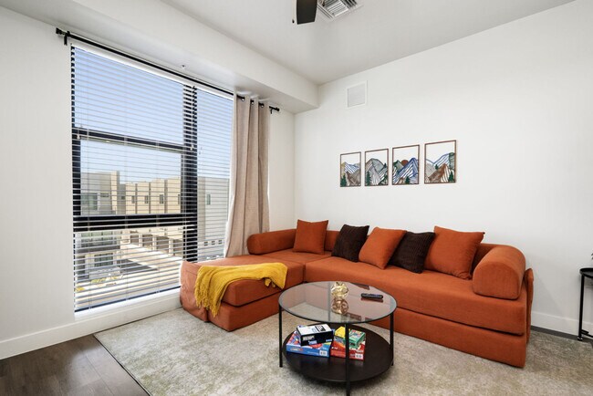 Foto del edificio - 4225 N 32nd Pl