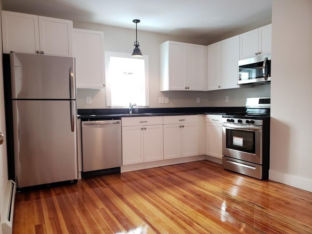 Primary Photo - 321 Jefferson Ave