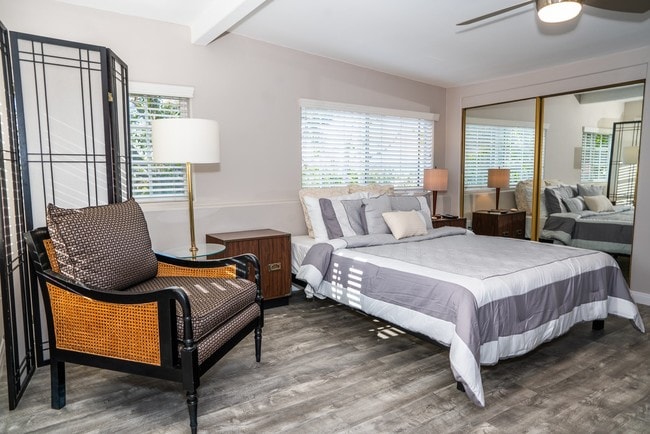Foto del edificio - 35 Silver Saddle Ln