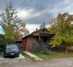 116 E Dickerson St