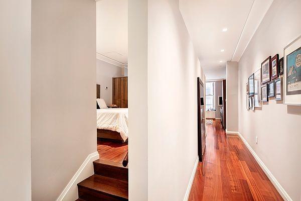 Building Photo - 1 bedroom in NEW YORK NY 10005