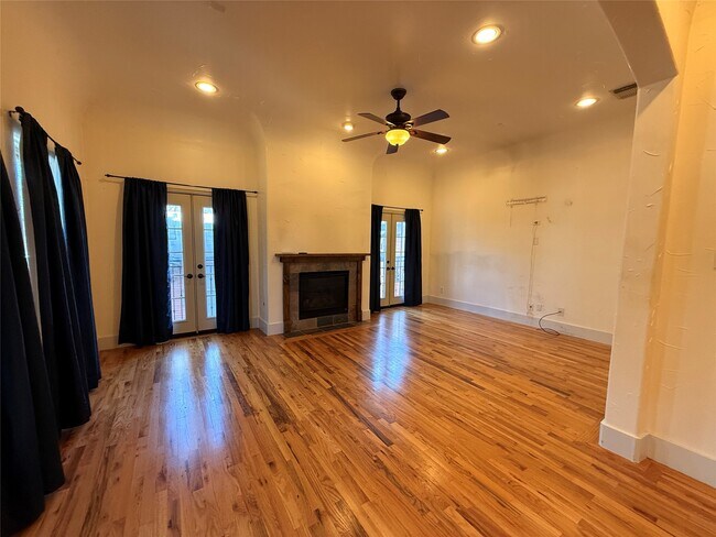 Foto del edificio - 4606 Austin St