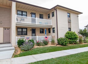 Building Photo - 10 Wharfside Dr