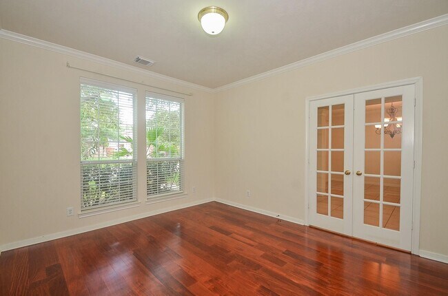 Foto del edificio - 12407 Aliso Bend Ln