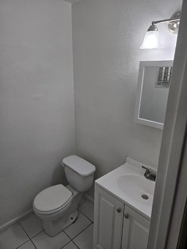 Foto del edificio - 7820 Dorsett Dr