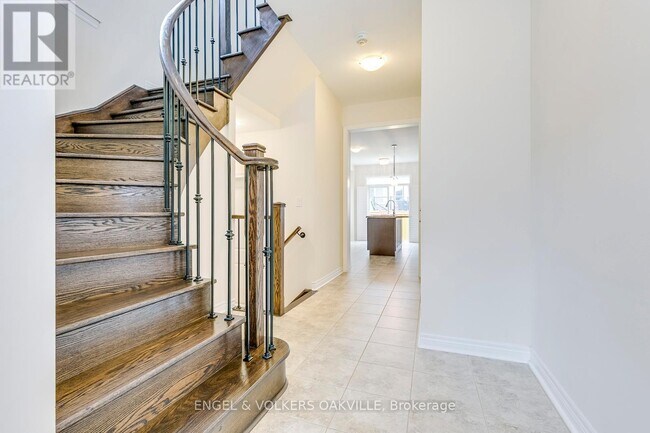 Building Photo - 353 Leadwood Gate