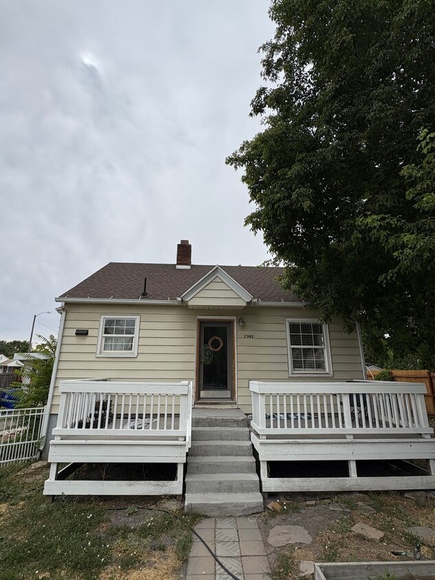House Front - 2962 S Adams St
