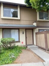 Building Photo - 1803 Cherokee Dr