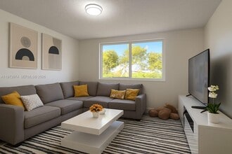 Building Photo - 666 W 81st St