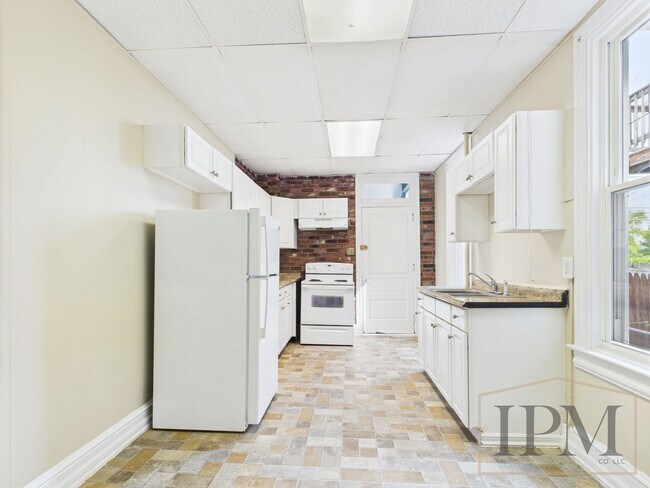 Foto del edificio - 837 E Philadelphia St