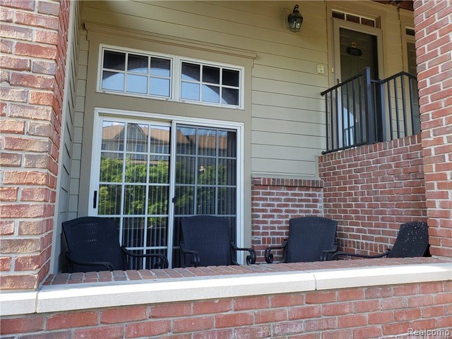 Foto del edificio - 3932 Forester Blvd