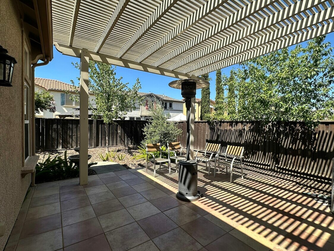 Foto del edificio - 2775 Garrett Pl
