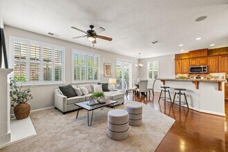 Building Photo - 9987 Macabee Ln