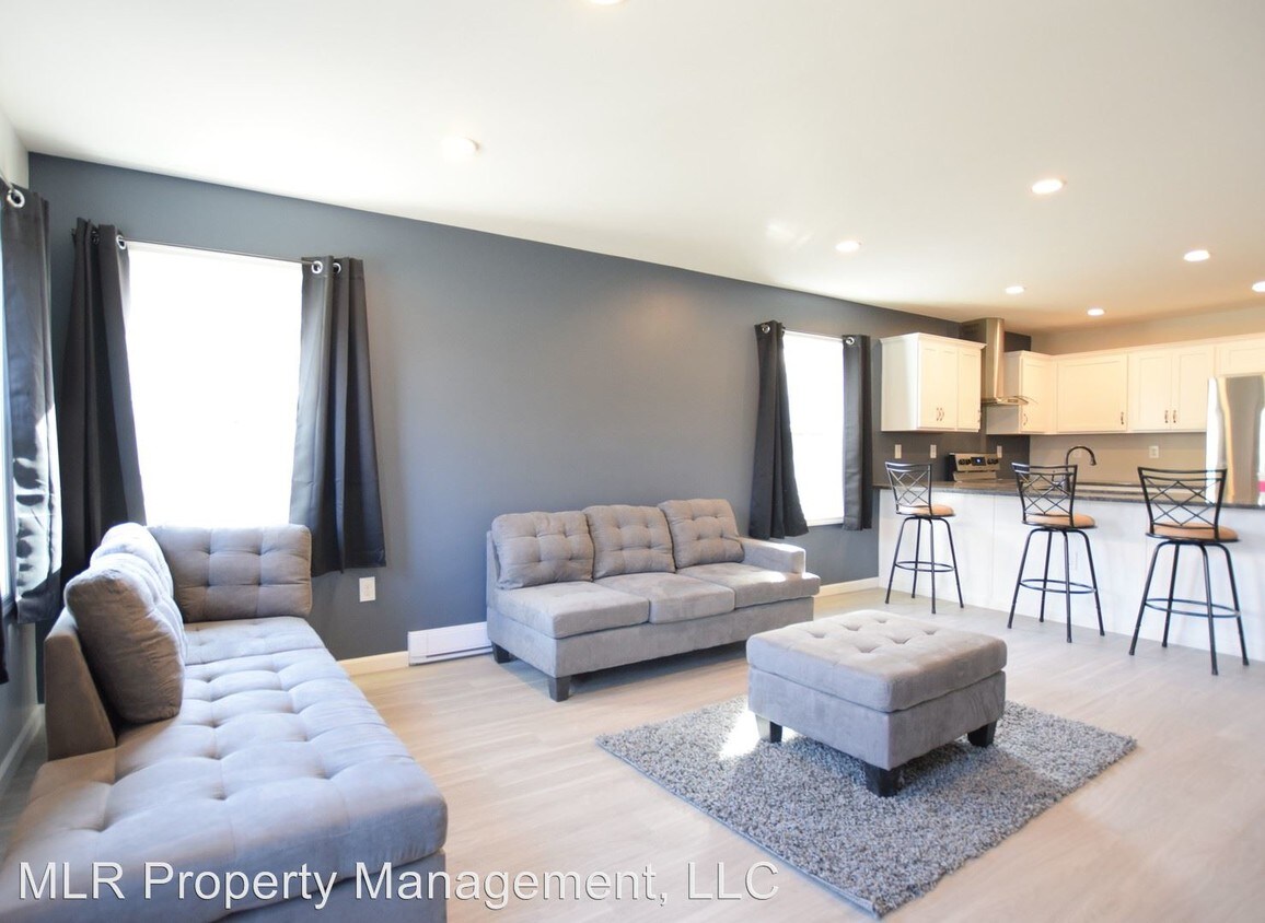 Foto principal - 125-129 Elmira Rd