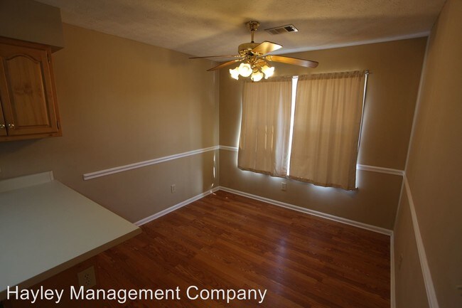 Building Photo - 3 br, 2 bath House - 234 East Veterans Blvd