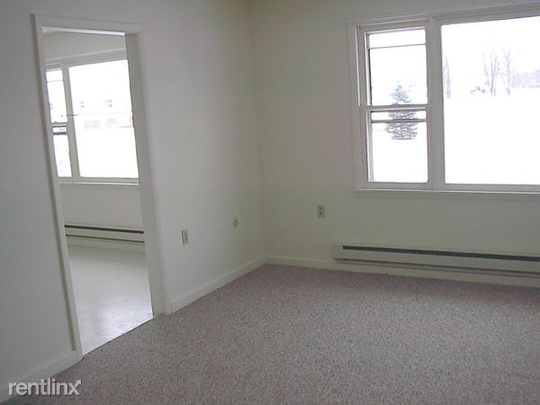 Building Photo - 21525 Heather Acres Dr