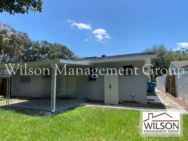 Building Photo - 2 br, 1 bath House - 631 Rugby Street