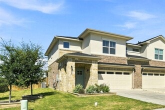 Building Photo - 429 Brody Ln